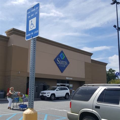 Sams valdosta - Browse nearby COVID vaccine and booster shot locations in Valdosta and book an appointment today. Find Pfizer, Moderna and Johnson & Johnson vaccines in Valdosta, including kids vaccines. Search ... Sams Club Sams Club #10 6204. 450 Norman Dr, Valdosta, GA 31601-7708 450 Norman Dr. Open 9:00 AM - 7:00 PM. Mon 9:00 AM - …